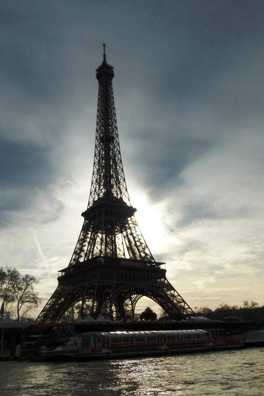 Paris travel photograph 10 by Alessandro Maciel