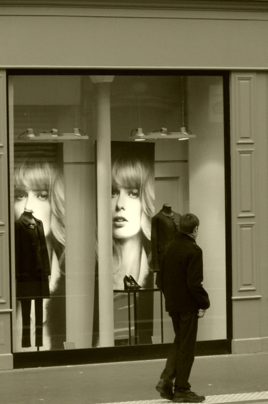 Paris travel photograph 25 by Alessandro Maciel